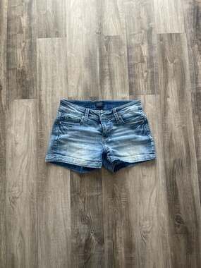 Daytrip Virgo Mid-Rise Cuffed Denim Shorts Size 28